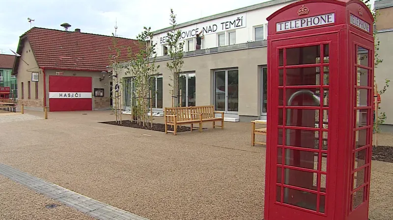 Bez komentáře: Nahlédněte do Bedřichovic nad Temží