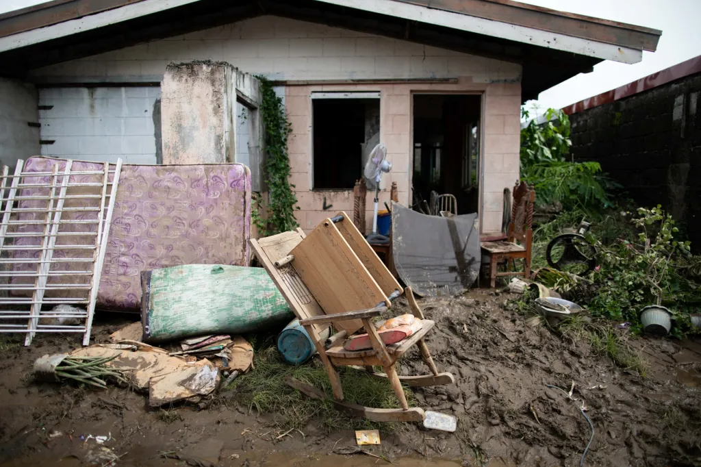 Tajfun Goni devastoval Filipíny