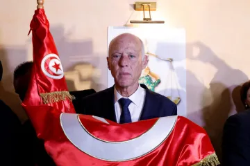 Tunisané zvolili prezidentem podle odhadů univerzitního profesora Saída