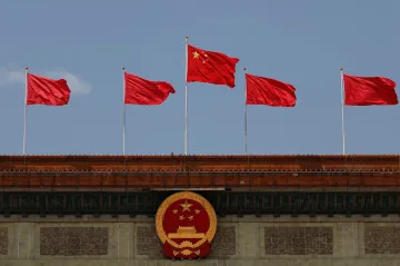 Západ viní Čínu z nedávných kybernetických útoků. Peking podle něj využil nájemné hackery