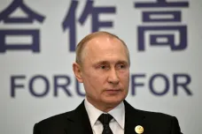 Putin zvažuje jednodušší rozdávání ruských pasů Ukrajincům