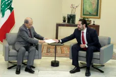 Libanonský prezident požádal premiéra Harírího, aby zatím zůstal v úřadu