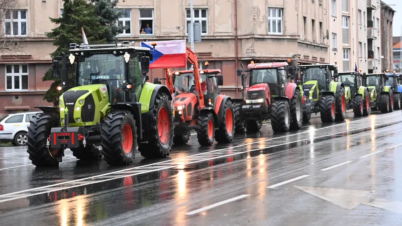Protestní akce proti agrární politice Evropské unie, snímek z Kolína (22. února 2024)