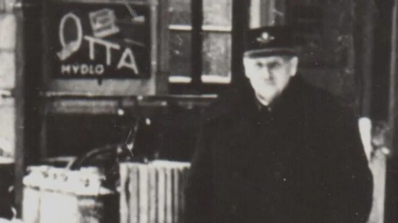 Přednosta stanice Antonín Pavlíček