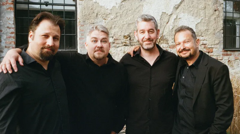Z dokumentu Epoque Quartet