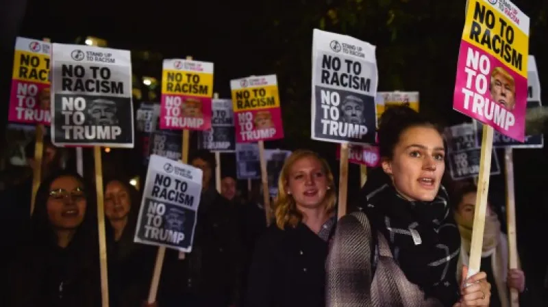 Londýnská demonstrace proti Trumpovi