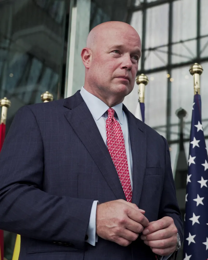 Velvyslanec USA při NATO zkritizoval Česko kvůli nízkým výdajům na obranu