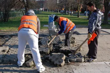 Veřejná služba nově jako bič na nezaměstnané