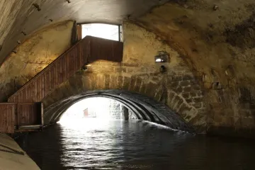 Archeologové konečně znají přesnou polohu Juditina mostu. Pomohl jim sonar i podvodní dron