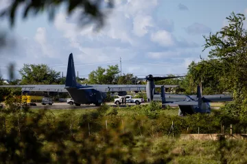 Desítky vojáků zemřely při havárii armádního letounu na jihu Kolumbie