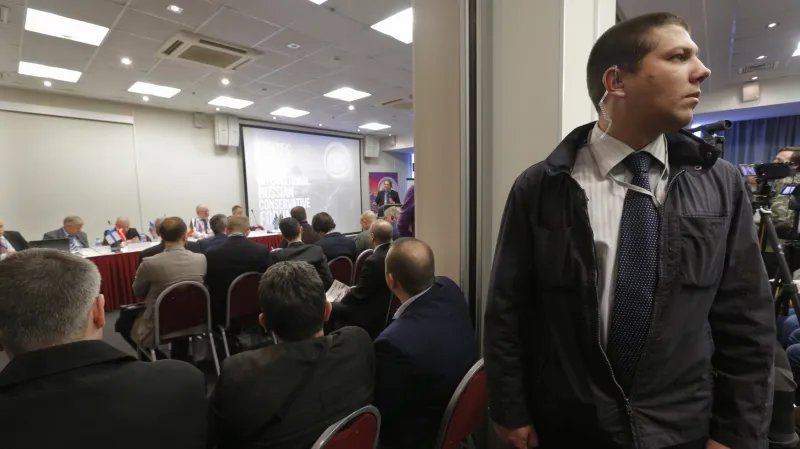 Oficiálně šlo o fórum ruských konzervativců a vlastenců