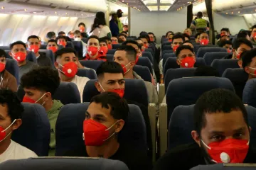 Nejvyšší soud USA zrušil verdikt, který bránil deportacím Venezuelanů