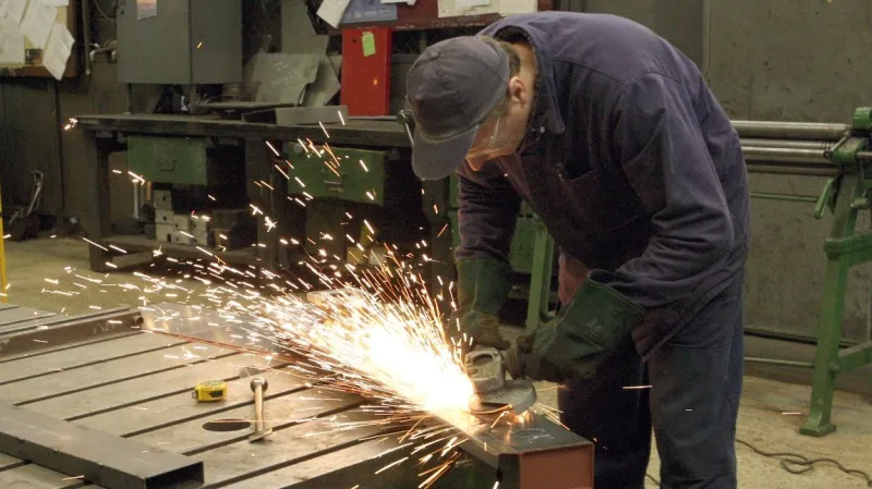 Zeman: Český průmysl musí vyřešit tři problémy