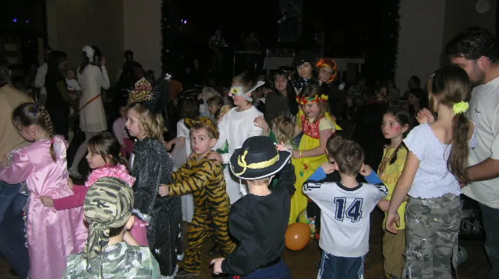 Karnevalová veselice v Šumné