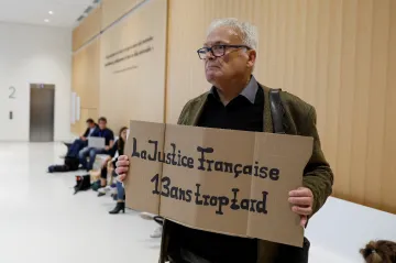 Začal soud s firmami Air France a Airbus kvůli pádu letadla v roce 2009