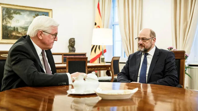 Martin Schulz při konzultaci s prezidentem Frankem-Walterem Steinmeierem