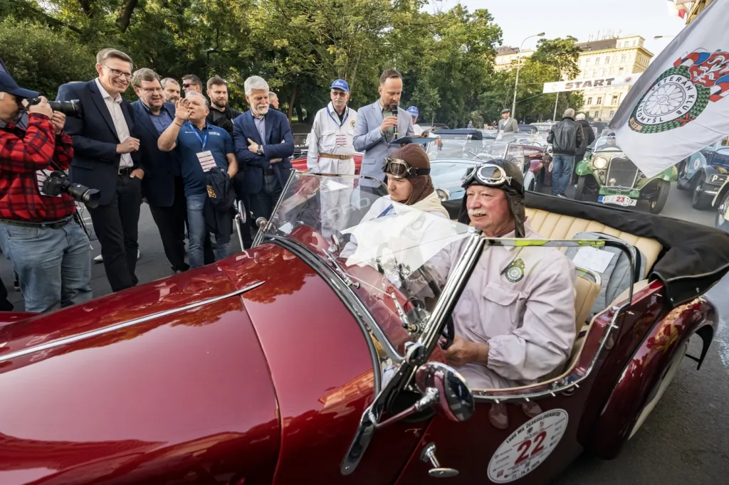 Letošní ročník se koná u příležitosti 130 let od založení automobilky Škoda. Tomu odpovídá i účast devíti škodovek