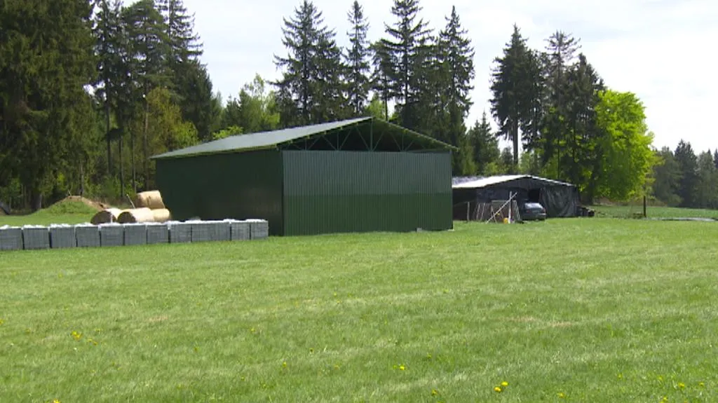 Polní sportovní letiště