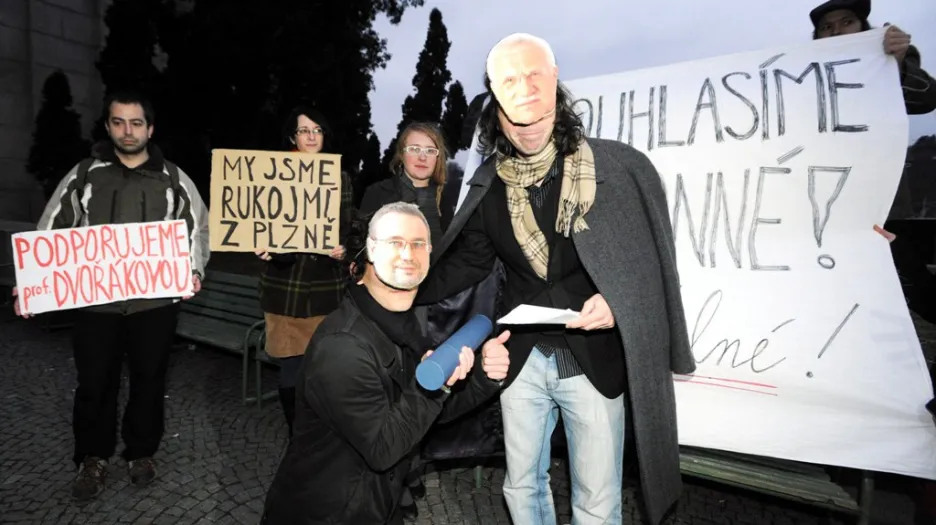 Protest proti rozhodnutí Josefa Dobeše