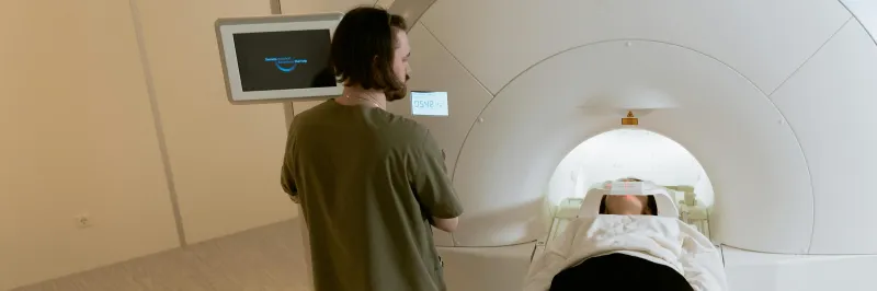 AI pomáhá ve zdravotnictví, ministerstvo připraví pravidla