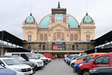 Budova plzeňského nádraží se otevírá po rekonstrukci, jako nová je zvenku i zevnitř