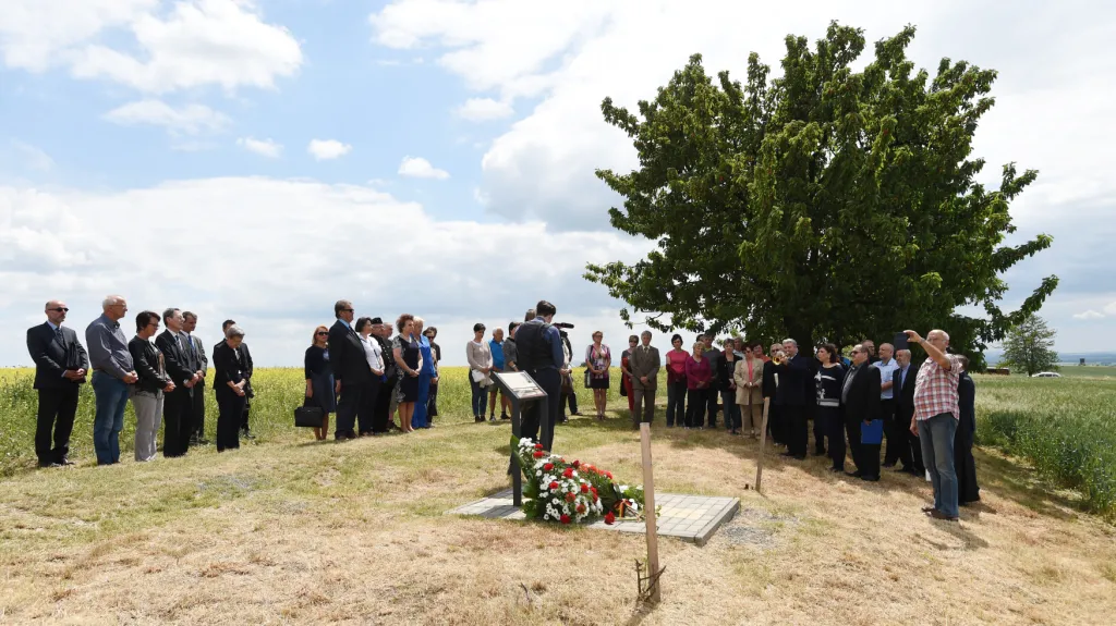 Pieta za oběti masakru na Švédských šancích