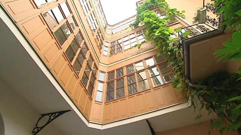 Dvorek domu v Petrské ulici