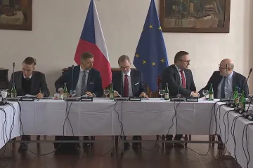 Vláda podpořila zřízení dětského ombudsmana i změny ve státní a zahraniční službě