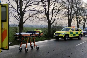 Záchranky měly loni nejvíc výjezdů za patnáct let, evidují i nadužívání služby