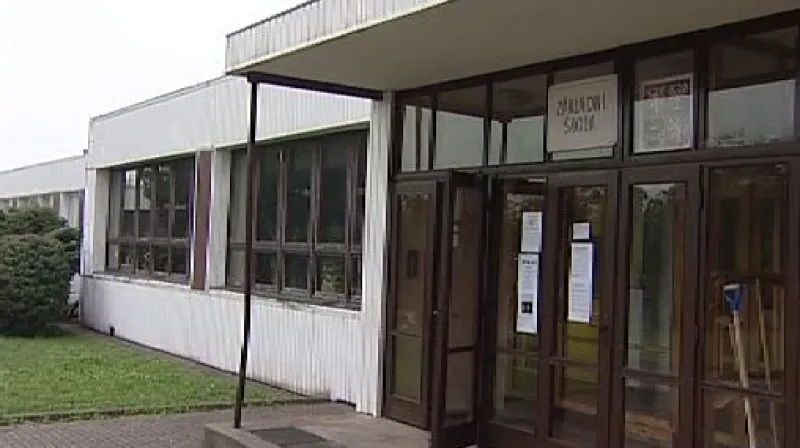 Základní škola v Chlumci