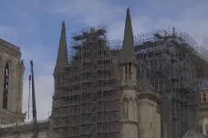 Ani devět měsíců od požáru Notre-Dame není jisté, že katedrála půjde zachránit