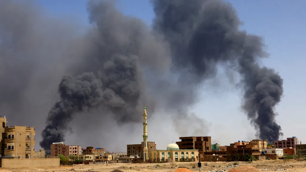 Chartúm po leteckém bombardování