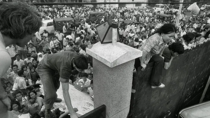 Evakuace Saigonu v dubnu 1975