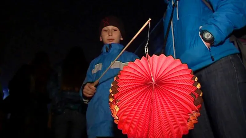Průvod lampionů v Brně