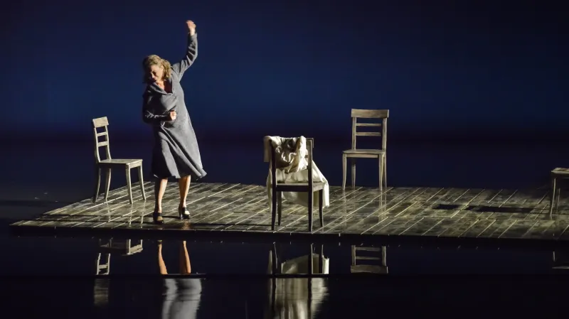 Káťa Kabanová (režie: Robert Carsen)