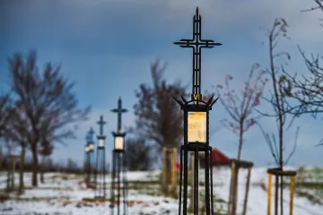 Křížová cesta ve Starovičkách připomíná kněze Václava Drbolu