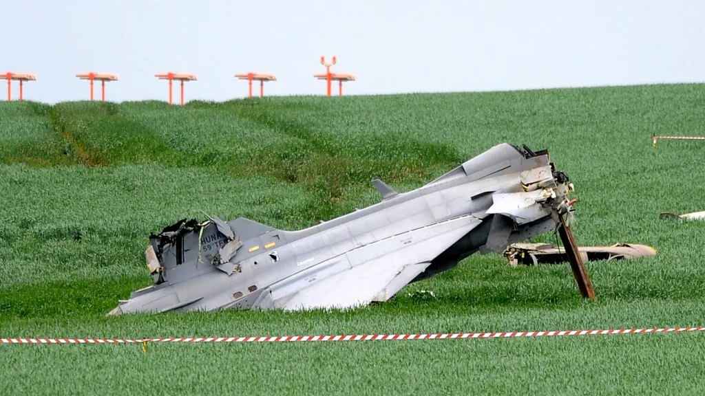 Havarovaný gripen u Čáslavi