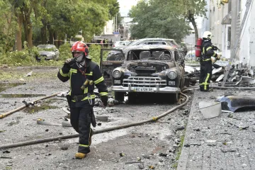 Rusové zabíjeli v Černovicích na západě Ukrajiny, zraněné hlásí i Lvov a Charkov