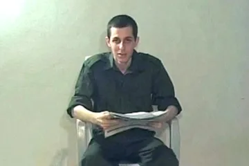 Izraleský soud schválil výměnu 1027 Palestinců za Gilada Šalita