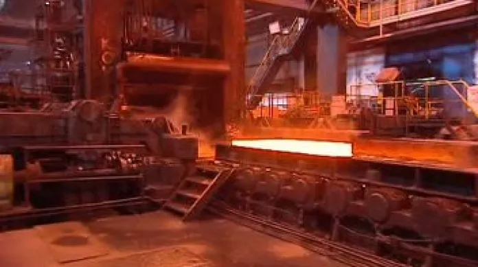 Společnost Evraz Vítkovice Steel od zítřka dočasně zavírá ocelárnu.