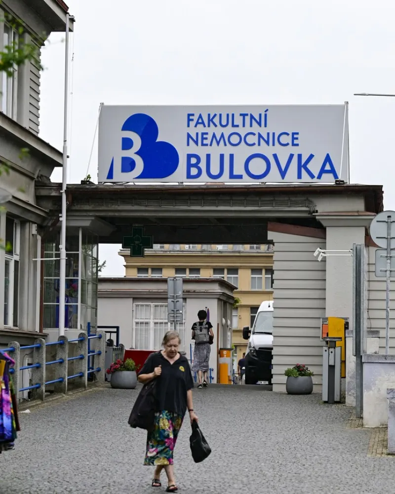 Američan, který byl v kontaktu s nakaženým ebolou, je v Praze