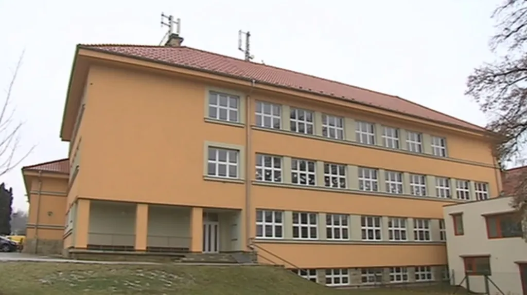 Budova školy v Želešicích na Brněnsku