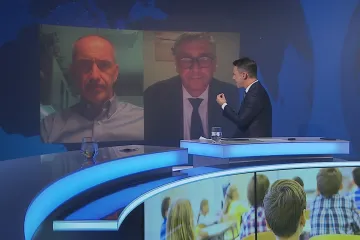 Testování ve školách je zásadní, shodují se Kuba a Vondrák. Placené testy nepovažují za problém