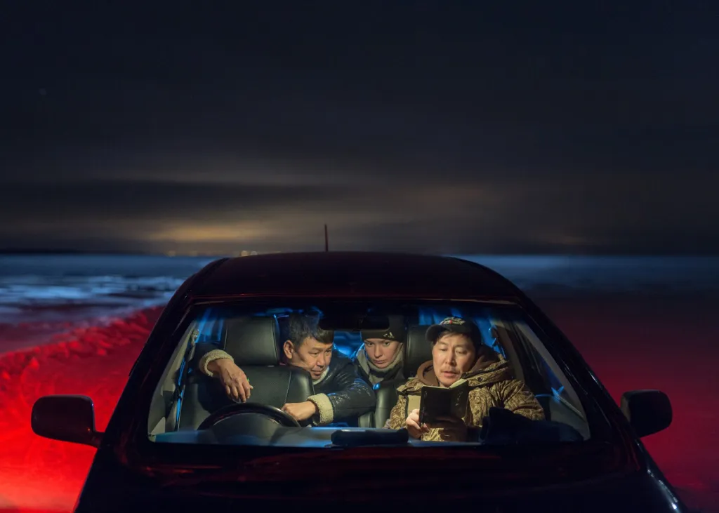 Od 90. let minulého století si oblast oblíbil filmový průmysl. Od té doby se umění stalo moderním způsobem, jak ukázat a uchovat sachovskou kulturu. Ročně se v zemi natočí sedm až deset celovečerních filmů v místní produkci, která je ve světě filmu přezdívána jako „Sakhawood“