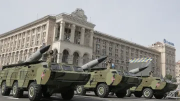 Vojenská přehlídka v Kyjevě