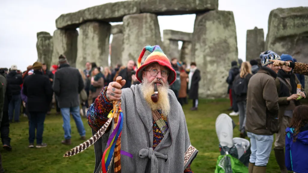 Oslavy letního slunovratu 2023 ve Stonehenge