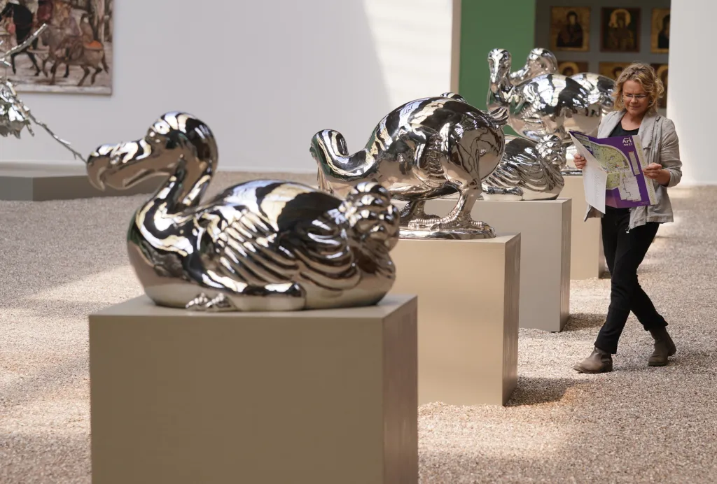 Největší výstava současného umění v Evropě NordArt představuje práce dvou set umělců z padesáti zemí světa