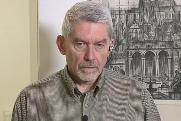 Ústavní soudce Suchánek měl blízko k ČSSD a mohl by být podjatý. Přišel o kauzu Lidový dům