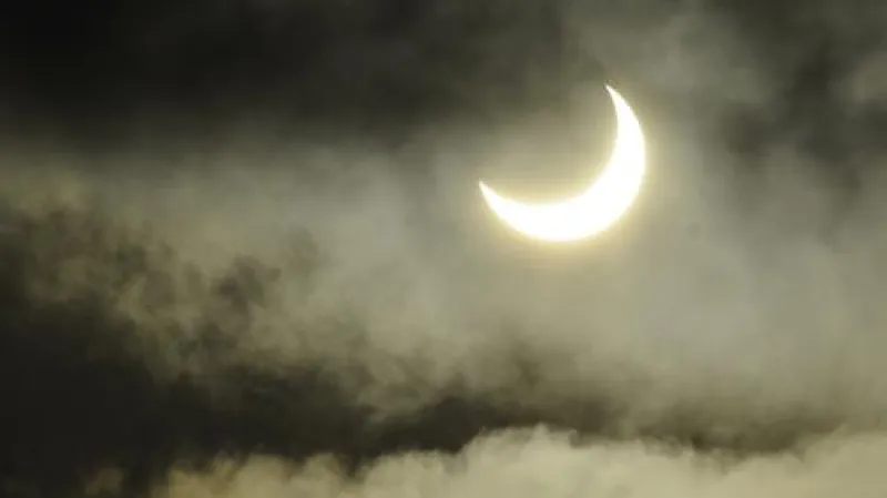 Částečné zatmění Slunce