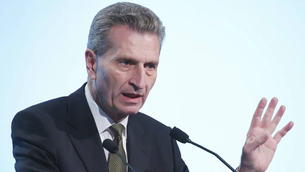 Eurokomisař Günther Oettinger